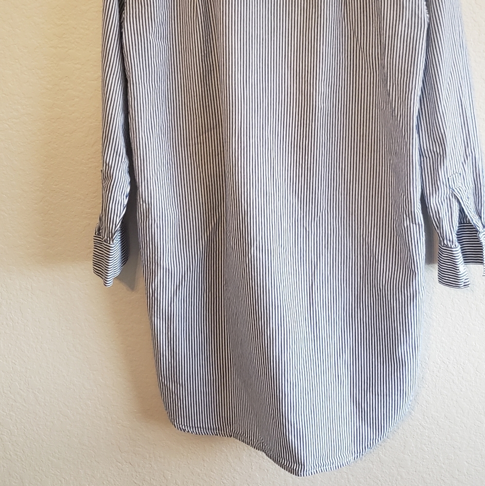 Walter Baker Pin Striped Top - Picture 7 of 10